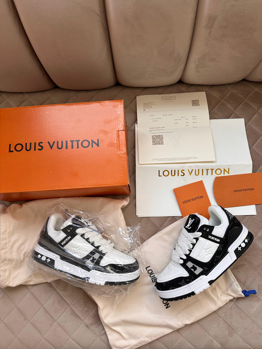 LV TRAINER NEGRAS Y BLANCAS