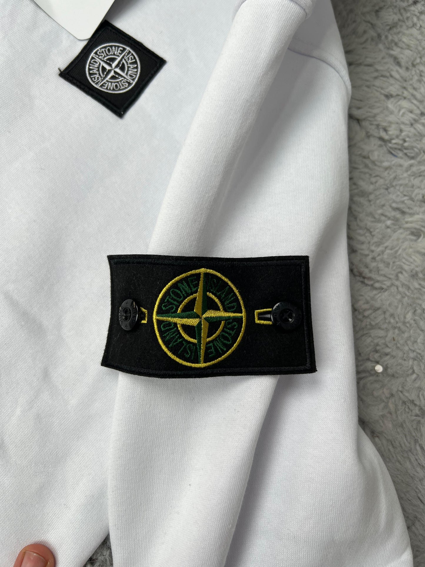 CHANDAL STONE ISLAND BLANCO LOGO NEGRO