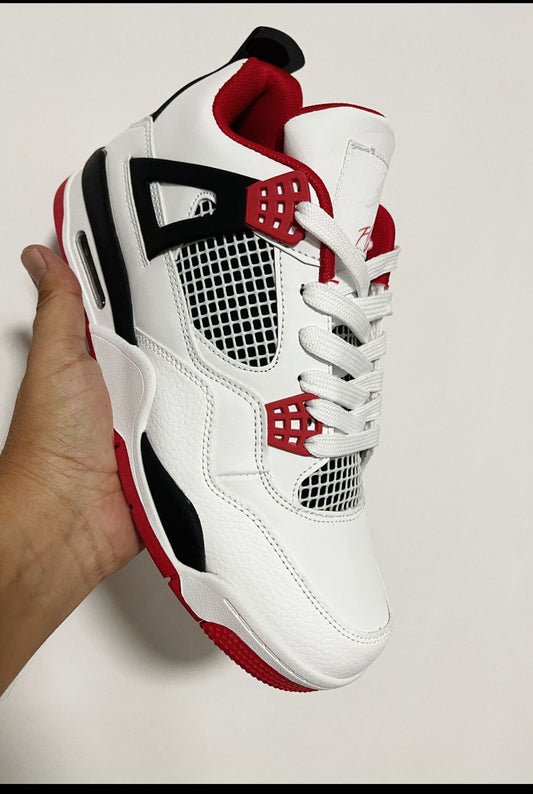 JORDAN 4 blanca negra roja