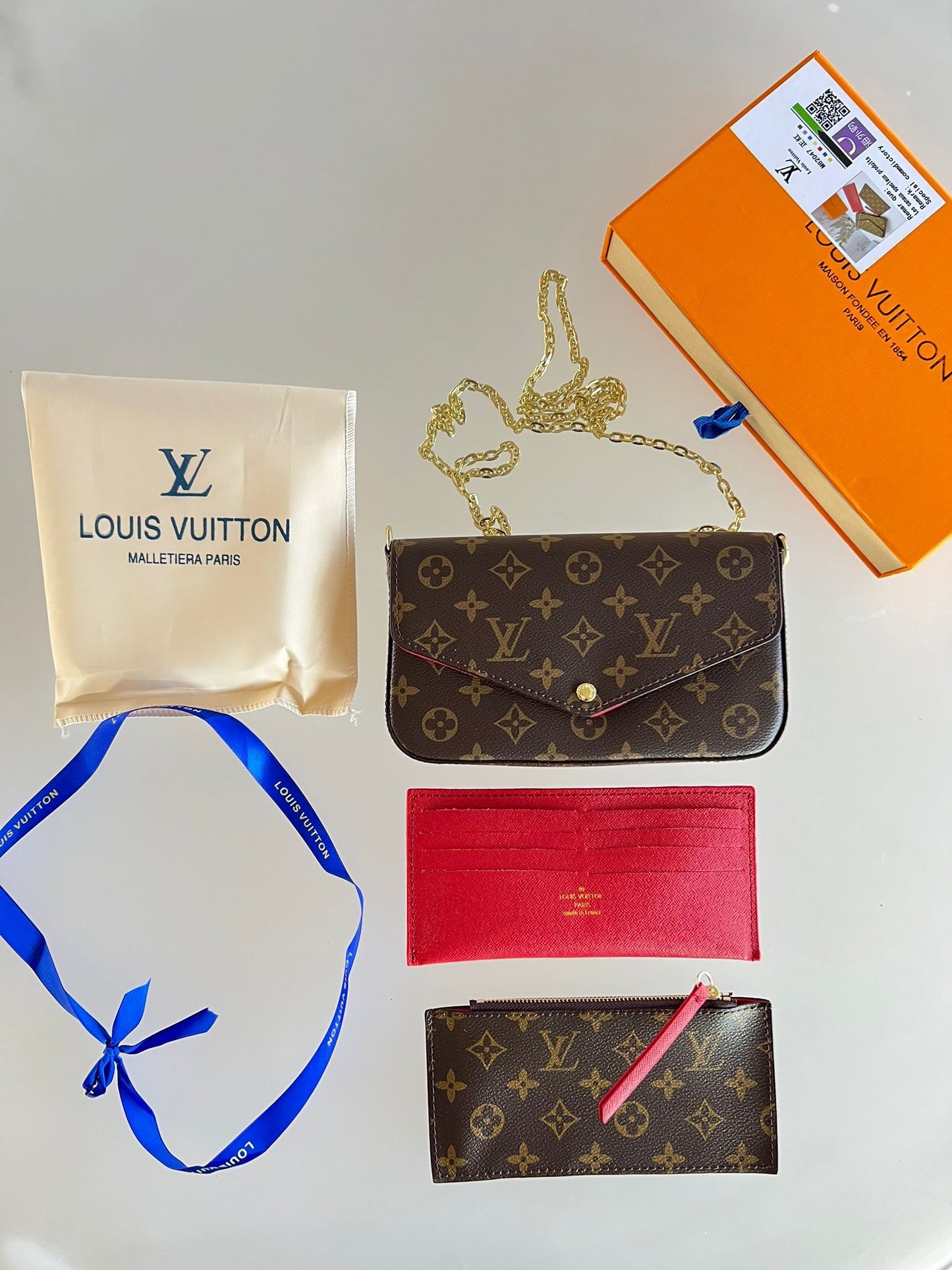 Pack LV marron detalles dorados