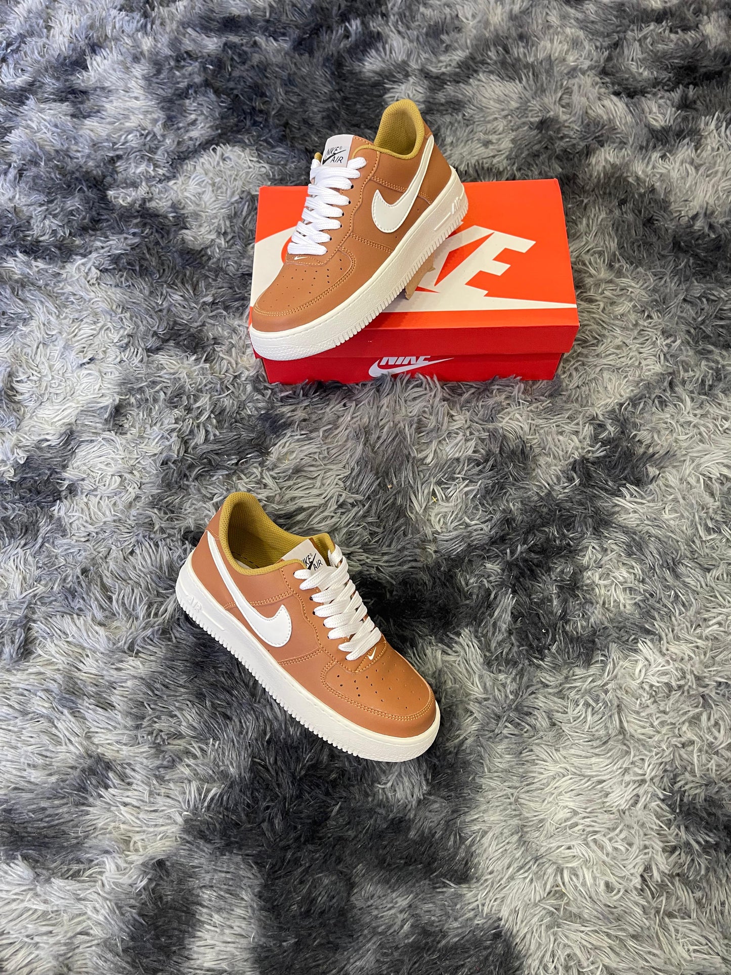 AIR FORCE 1 light brown