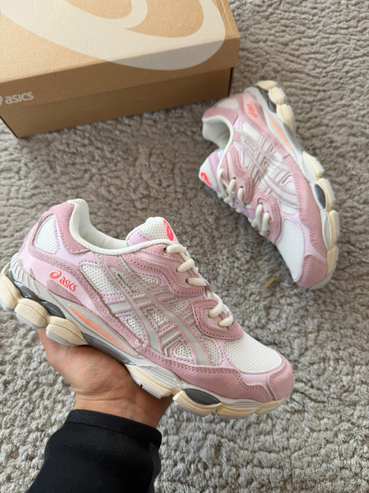 ASICS GEL-NYC rosas y blancas