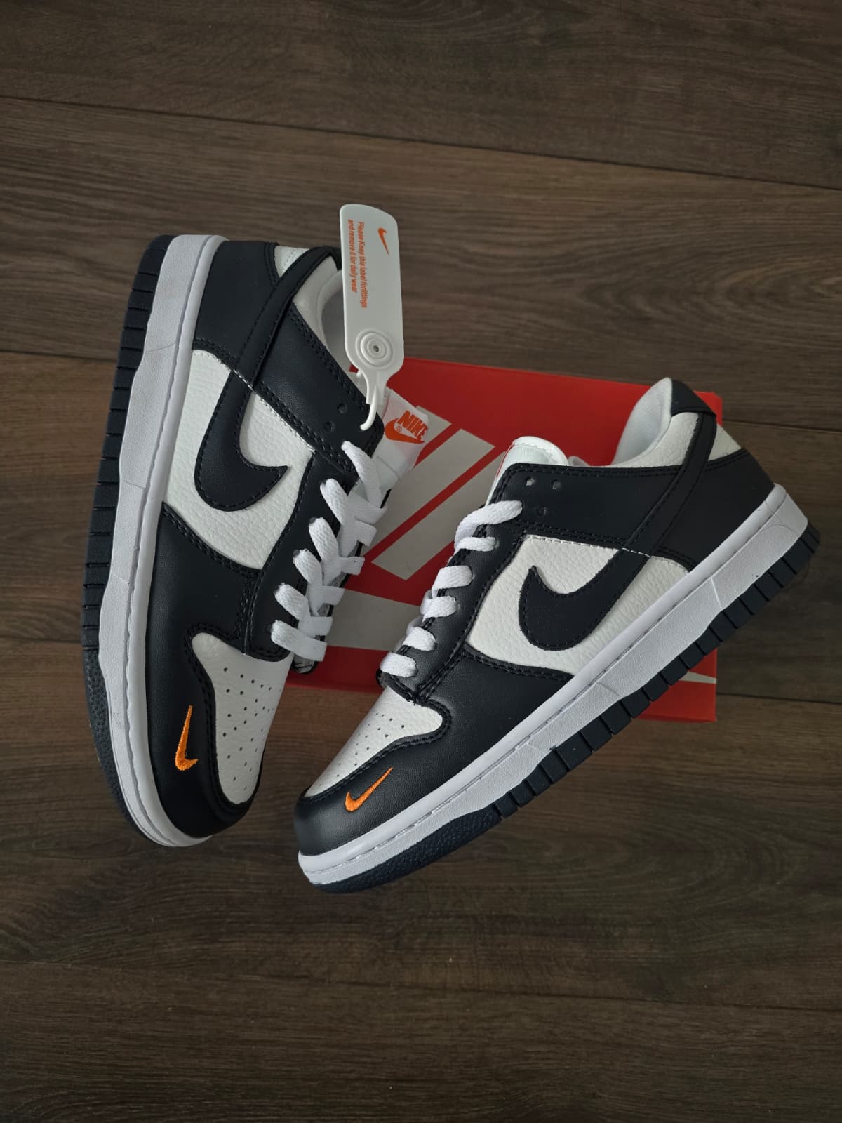 Nike dunk azul logo naranja