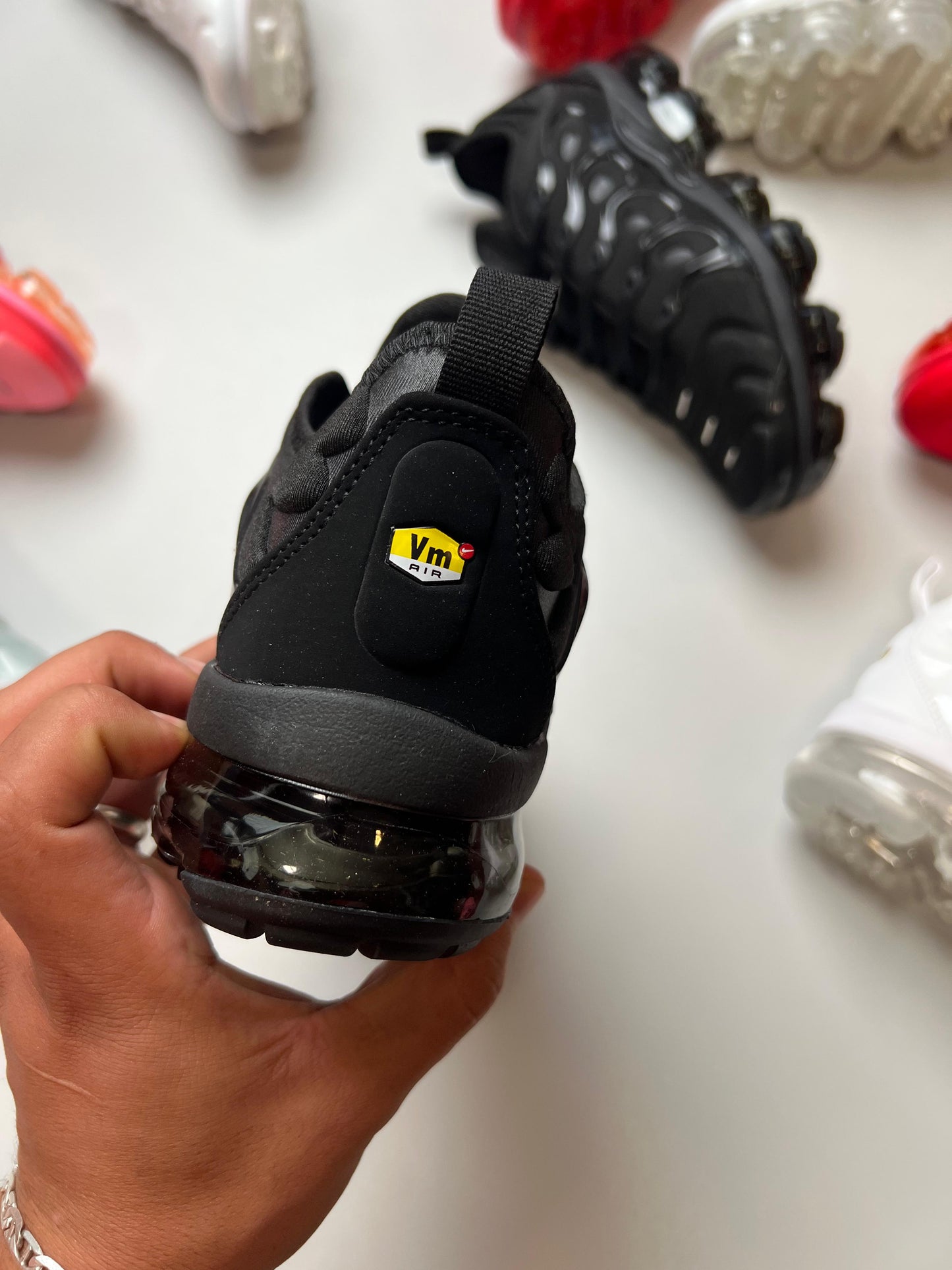 Vapormax negras