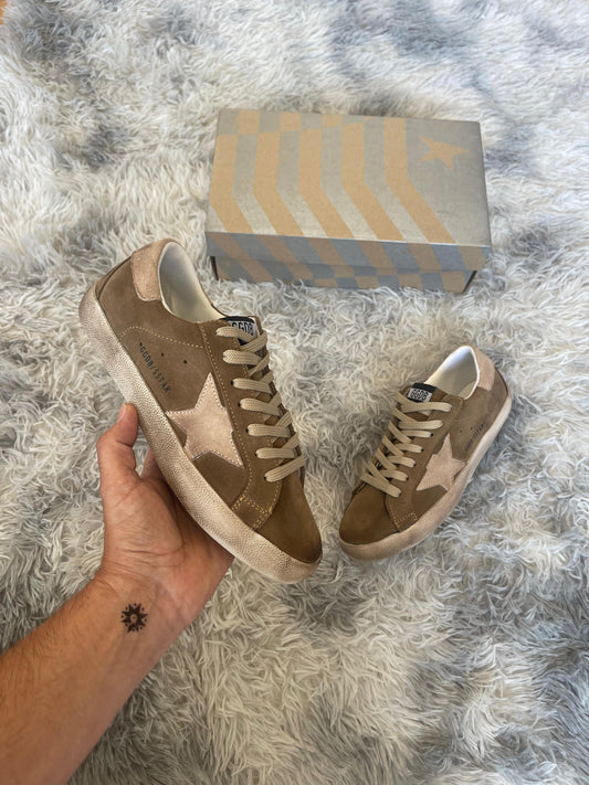 GOLDEN GOOSE MARRONES LOGO MARRON