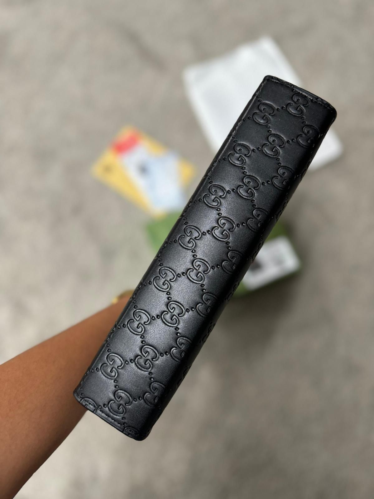 Bolso de mano Gucci negro