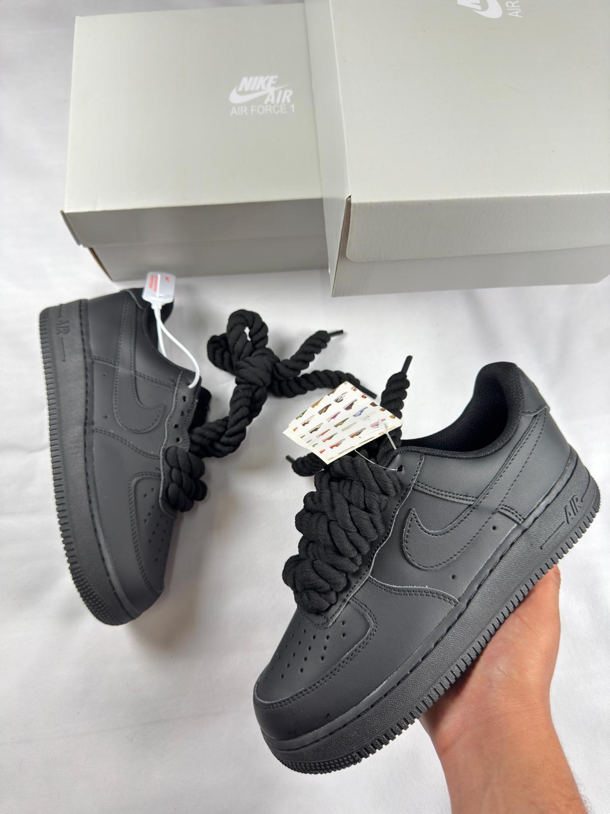 Air force negras cordones gordos