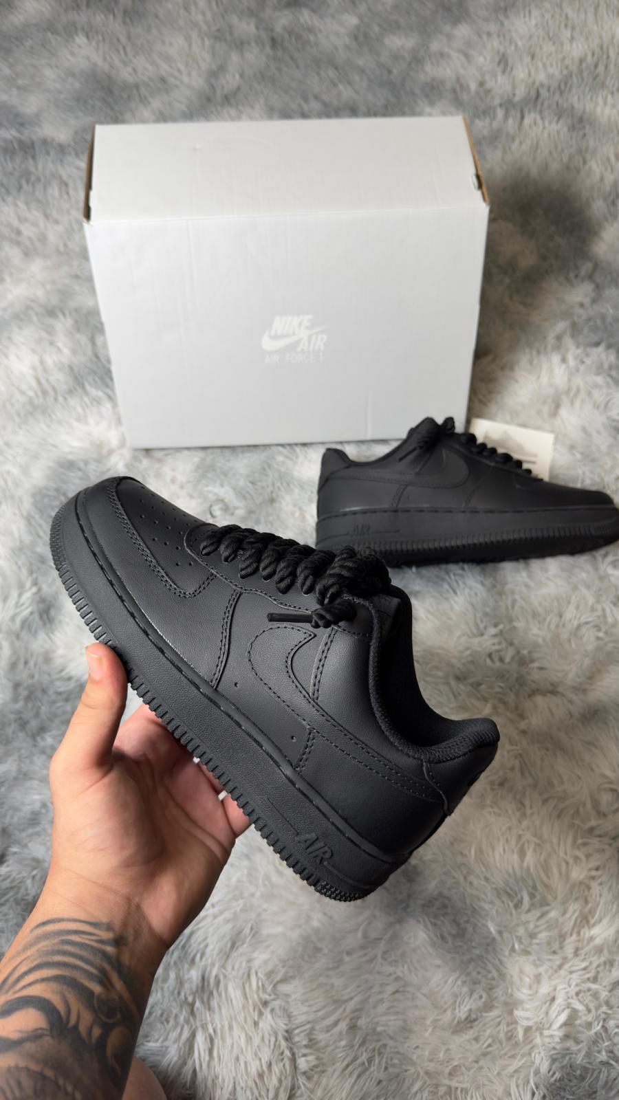 Air force negras cordones gordos