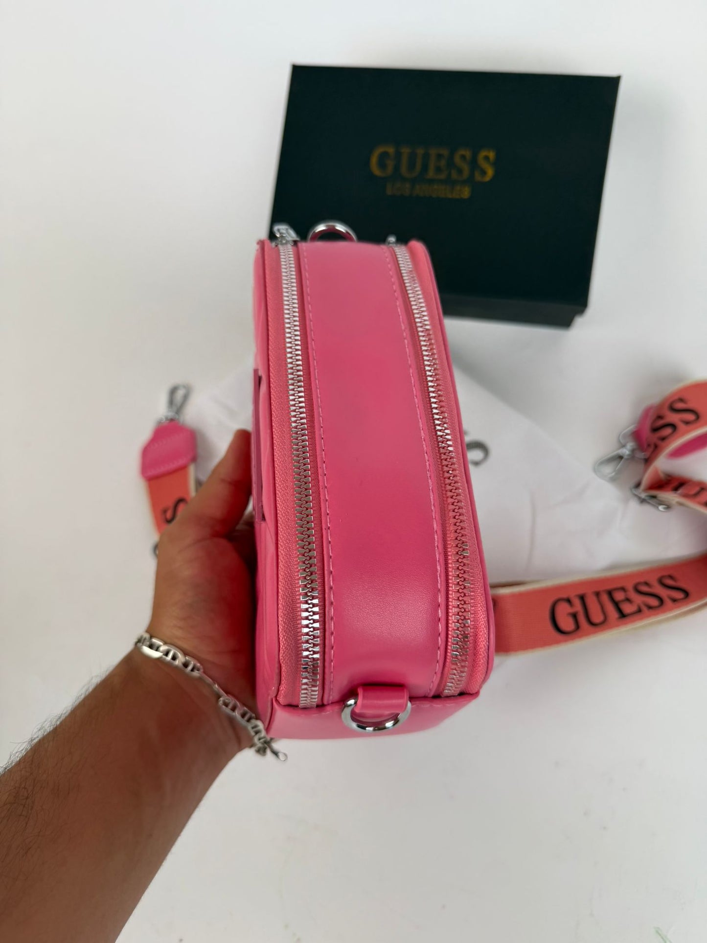 Bolso Guess rosa