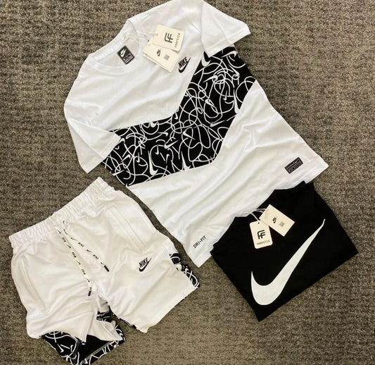 Conjunto nike blanco logo negro detalles logos