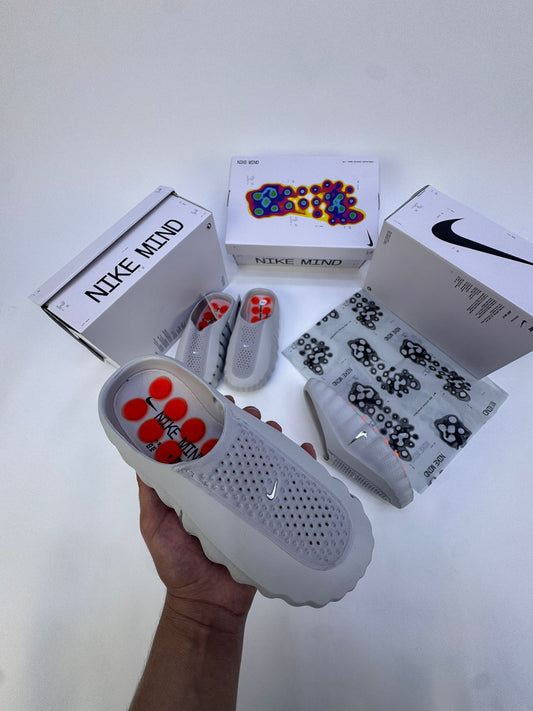 Nike mind grises