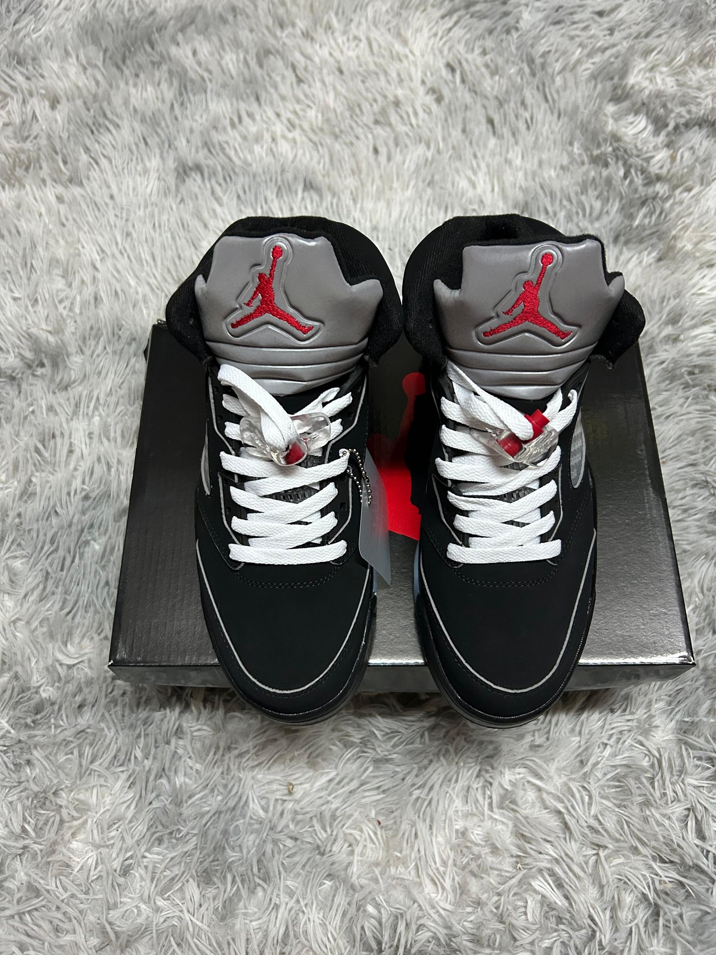 Air Jordan 5 Retro OG Black Metallic Reimagined