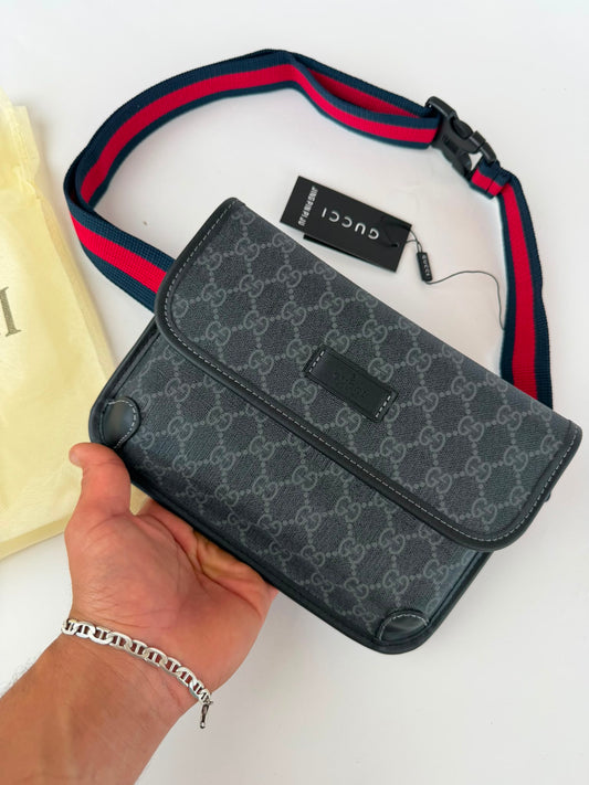 Bandolera Hombre Gucci negro y gris correa azul y roja