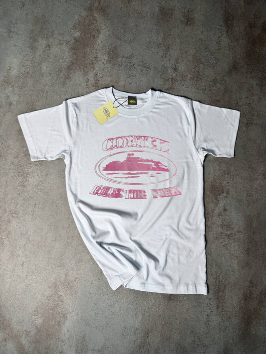 Camiseta Corteiz blanco logo rosa