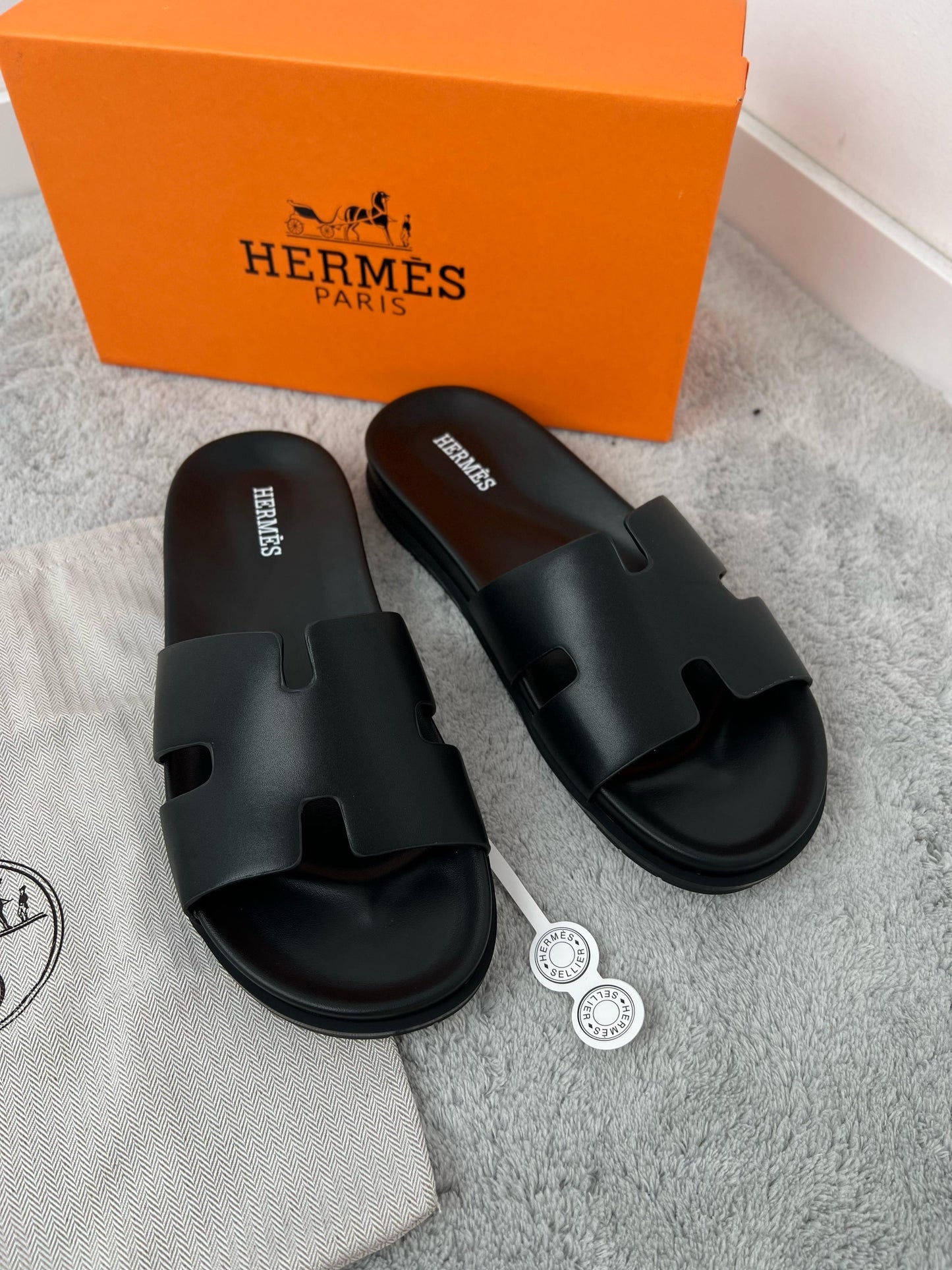 Chancla Hermes negra