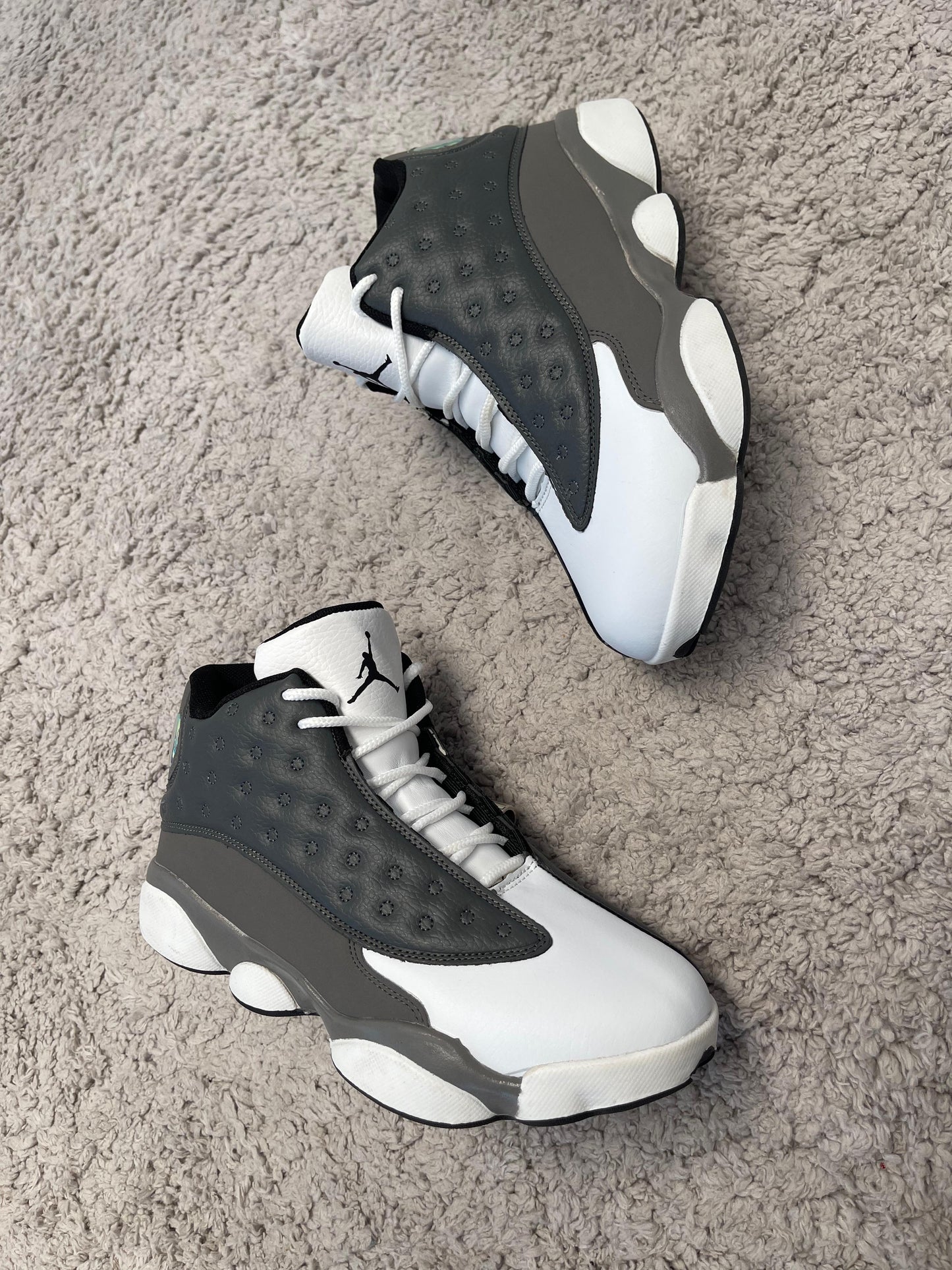 JORDAN 13 BLANCAS Y GRISES