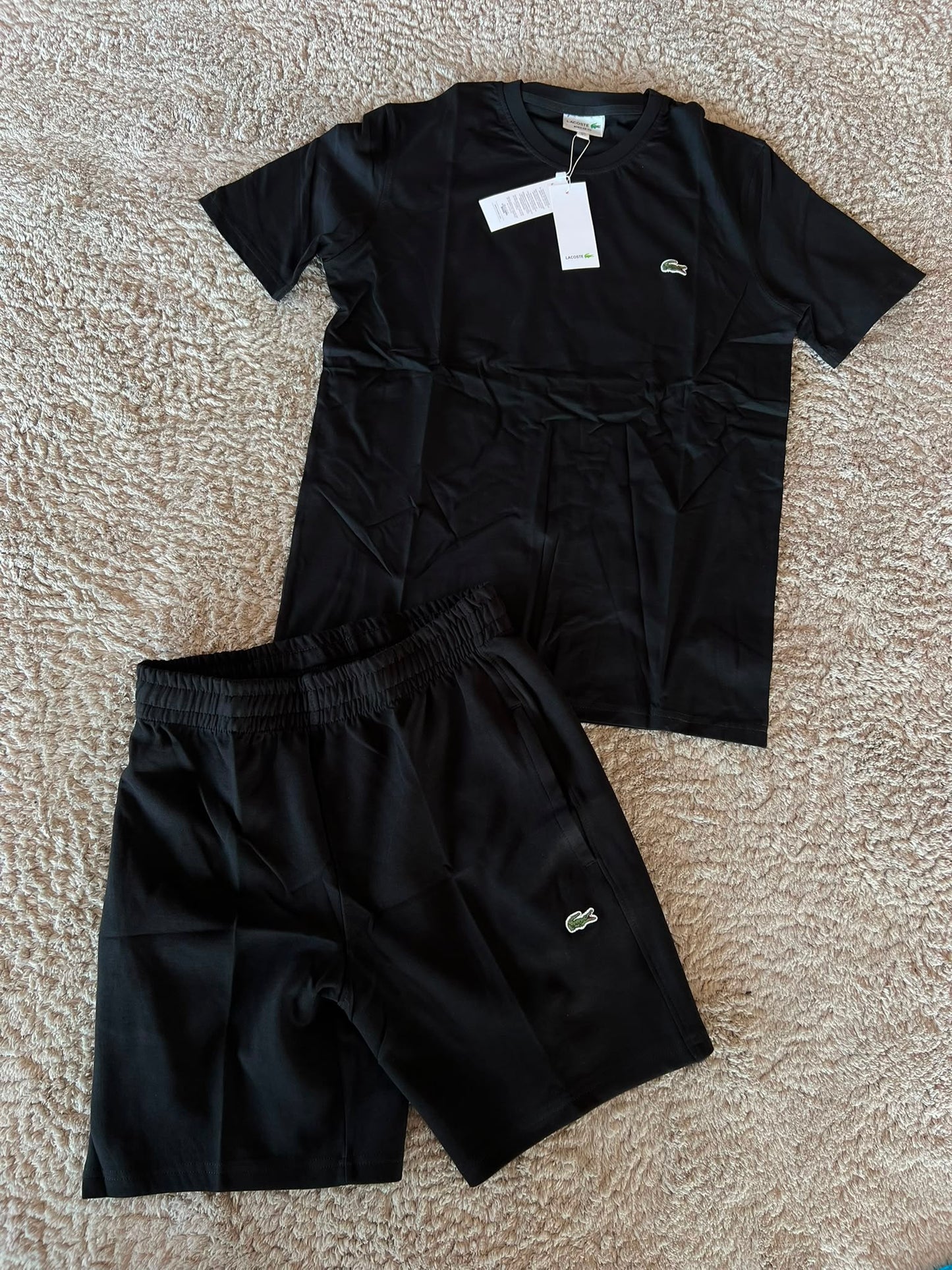 Conjunto corto lacoste negro logo verde