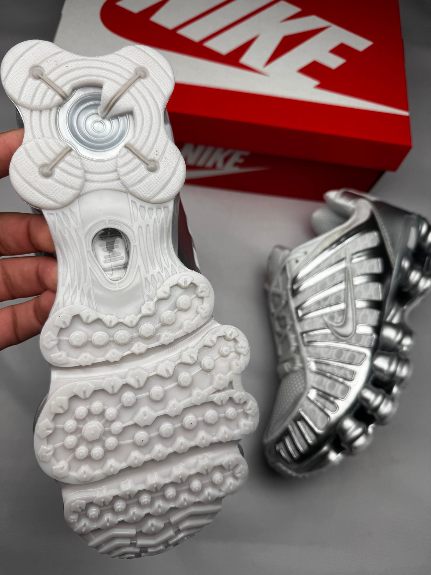 Shox grises