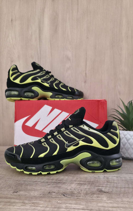 Tn negra con verde New