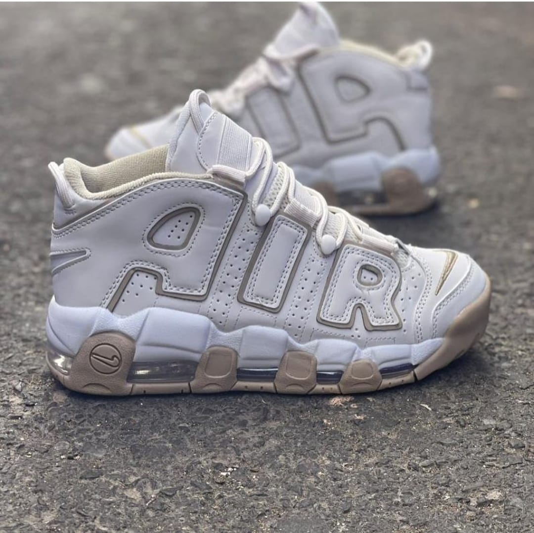 Nike uptempo beige