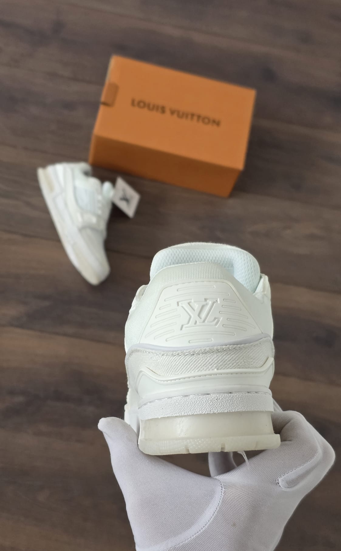Lv trainer blancas