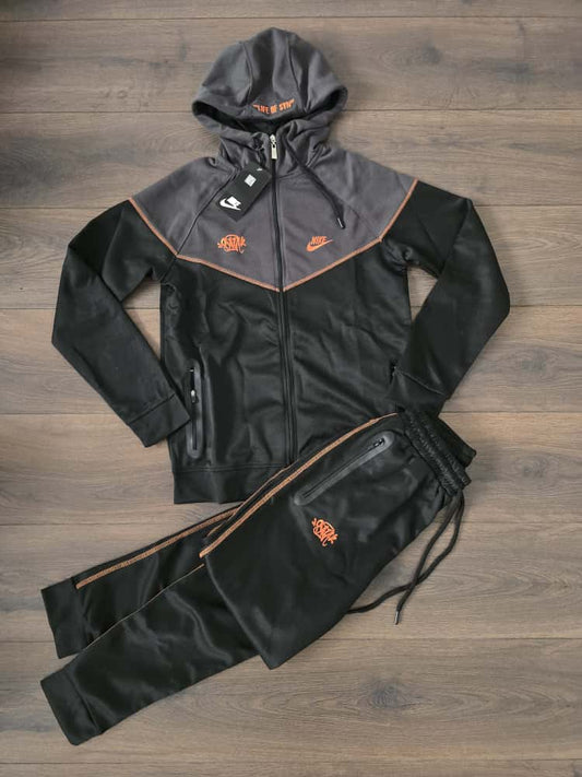 Chandal central cee negro gris