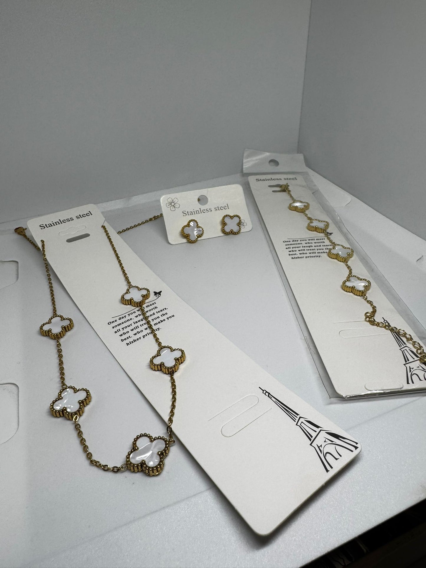 Pack de 3 Collares dorado y blanco