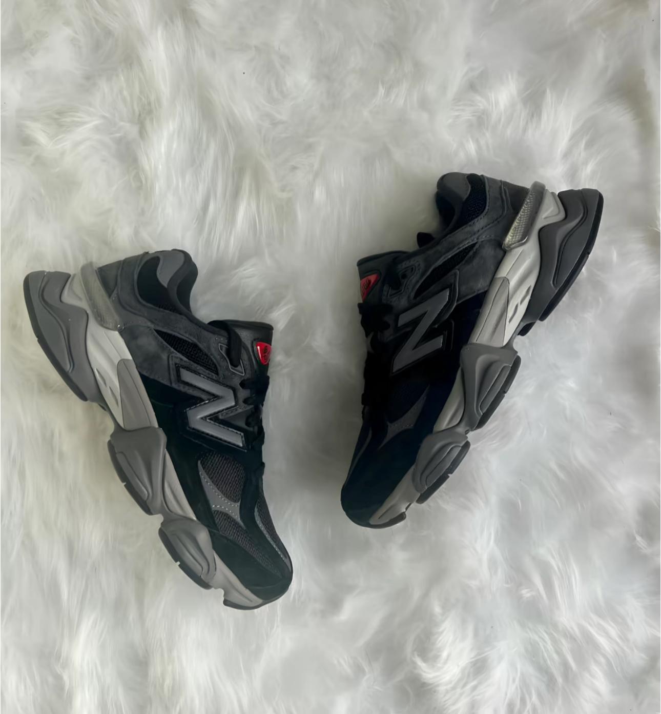 New Balance 9060 grises y negras