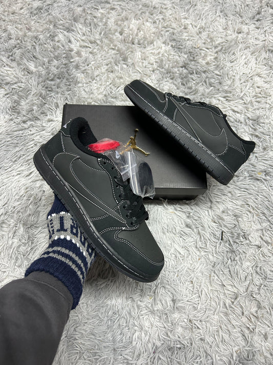 JORDAN 1 LOW X TRAVIS SCOTT negras