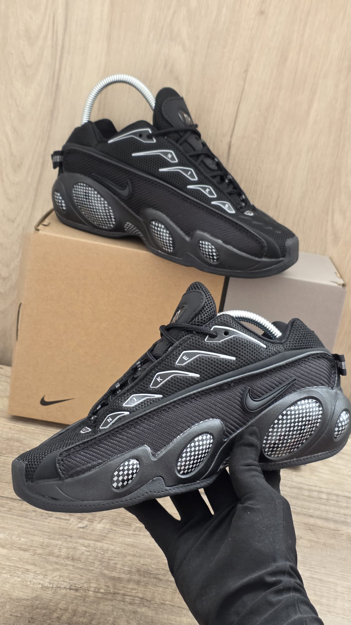 Nocta glide negra