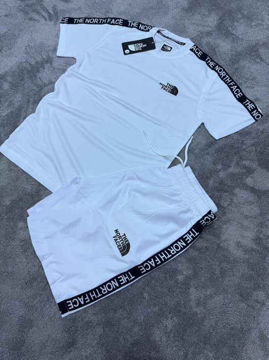 Conjunto corto north face blanco logo negro