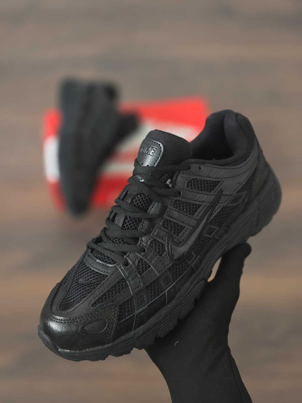 Nike p-6000 negra