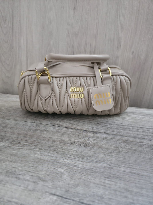 Bolso miu miu marron