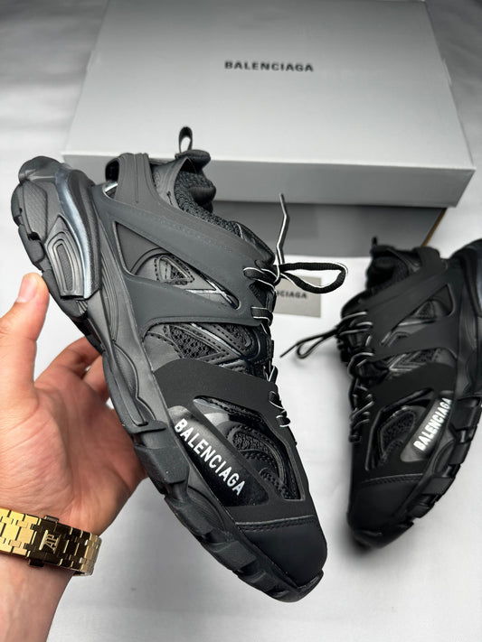 Balenciaga track negras logo blanco