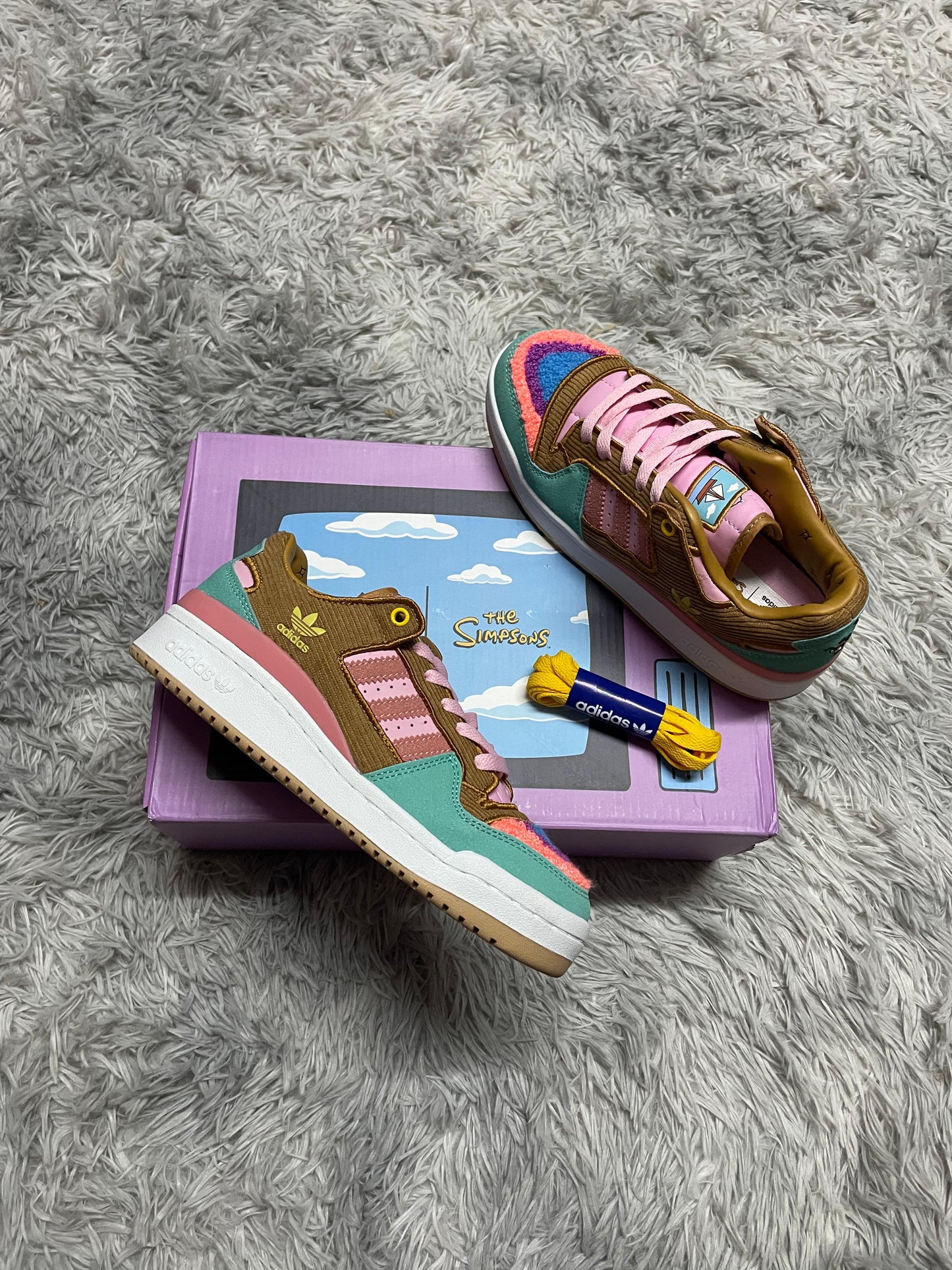 Adidas Forum x Los Simpsons