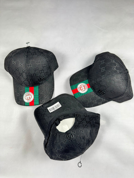 Gorra gucci negra detalles rojos y verdes
