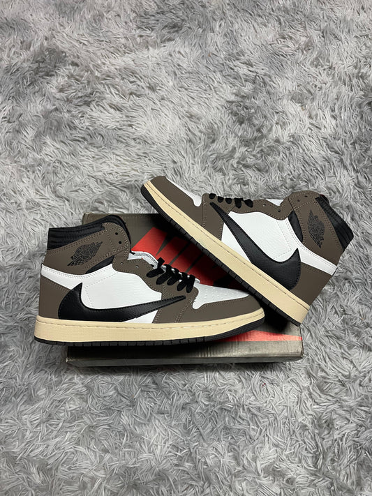 JORDAN 1 x Travis Scott marrones logo negro