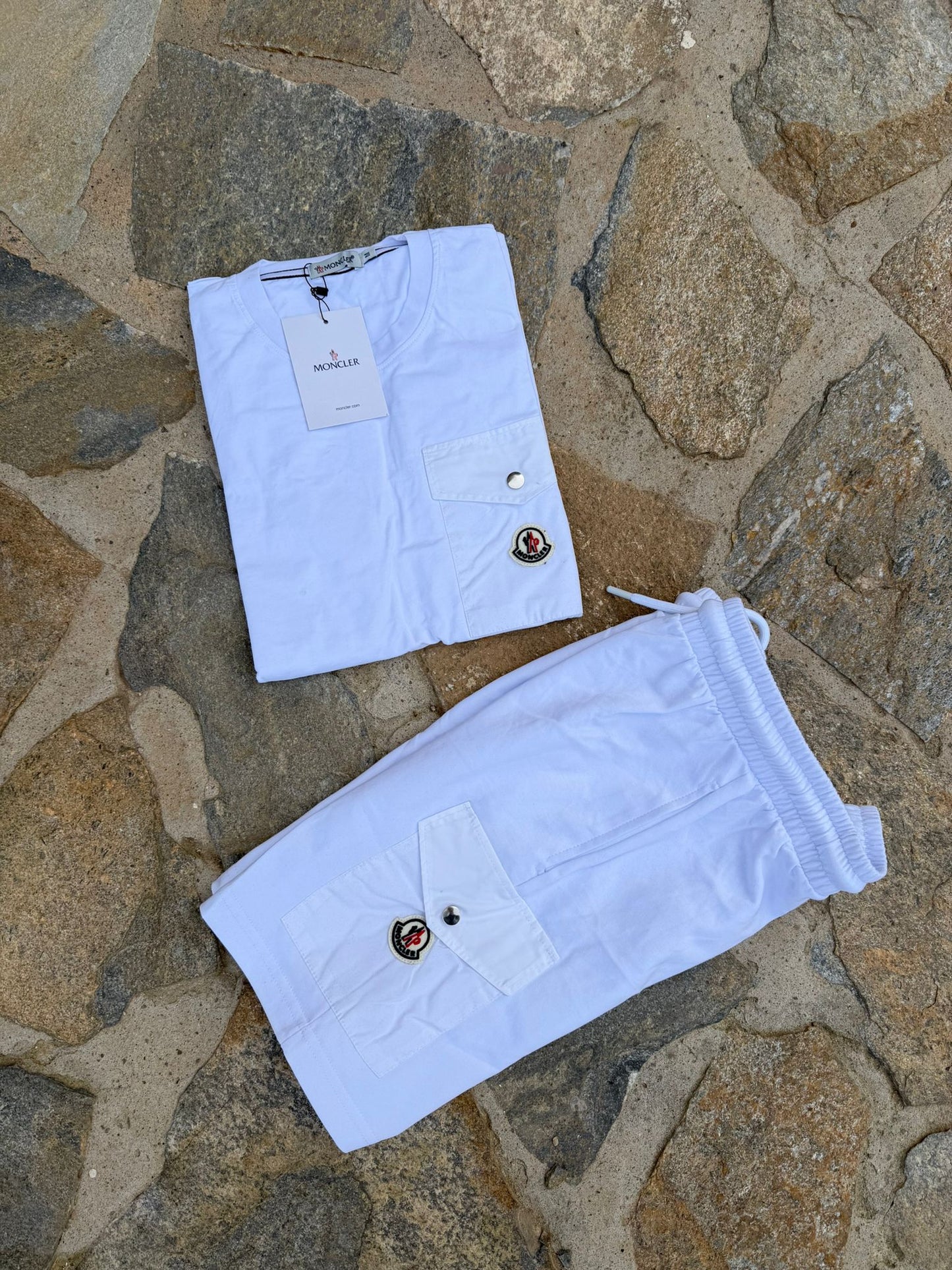 Conjunto corto moncler blanca bolsillo