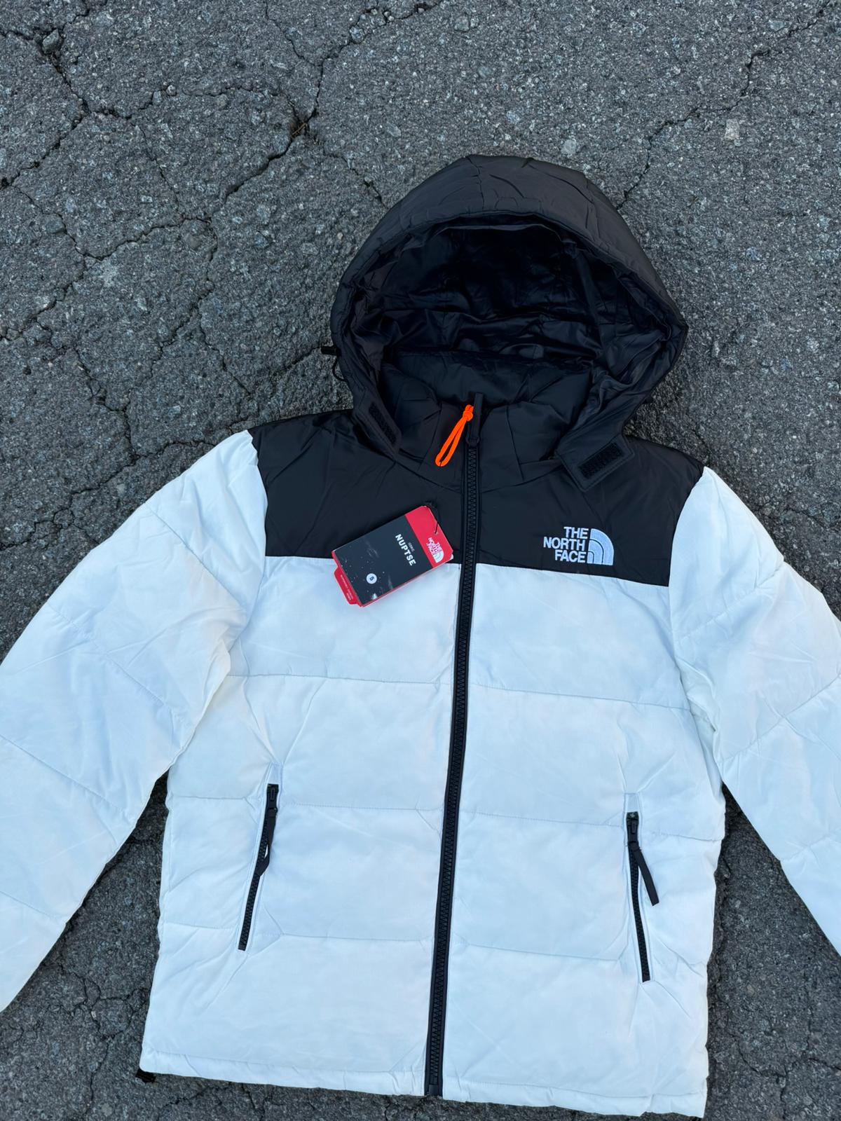 Chaqueton North Face blanco y negro