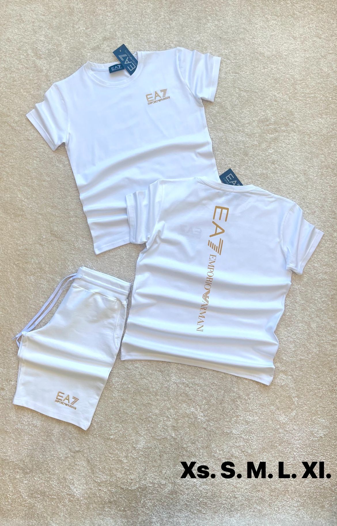 Conjunto pantalón corto armani blanco logo dorado