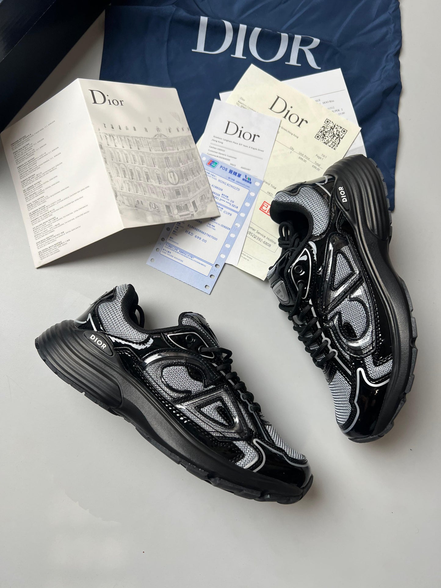 Dior B30 negras y grises logo gris detalles negros