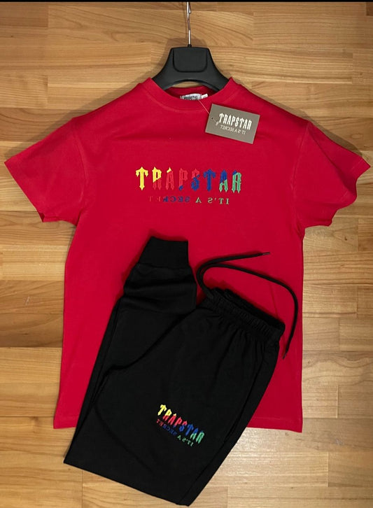 Conjunto verano trapstar rojo logo tricolor