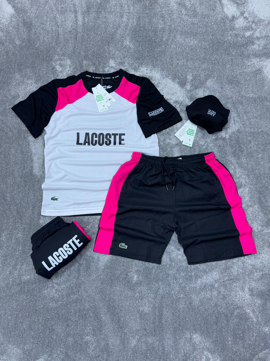 Conjunto corto lacoste blanca logo negro detalles rosas