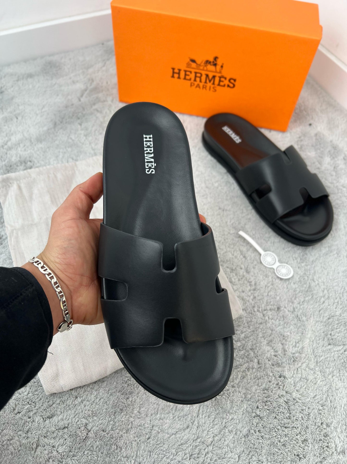 Chancla Hermes negra