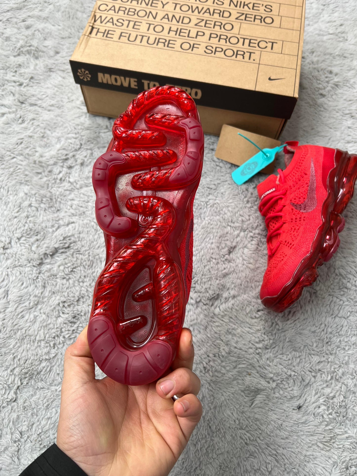 NIKE VAPORMAX 2025 ROJAS