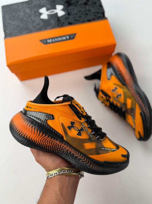 Under Armour x MANSORY Naranjas logo negro