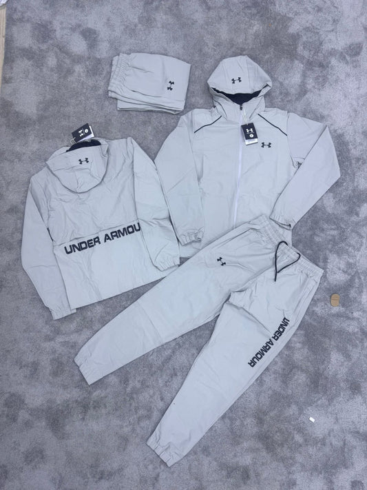 Chandal under armour gris logo negro