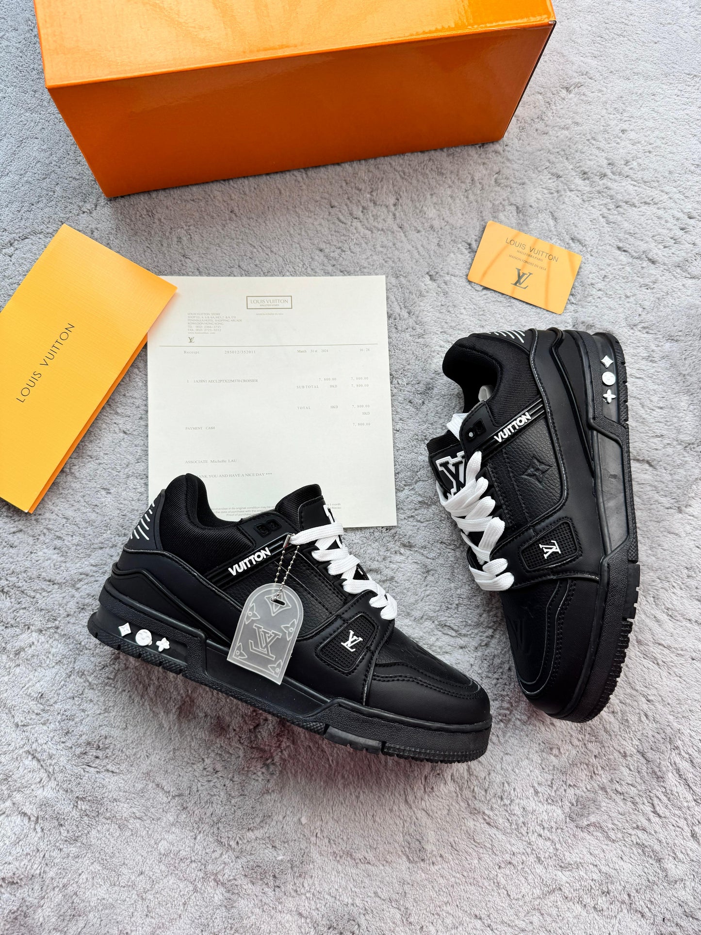 Louis vuitton SKATE 2025 negra y blanco