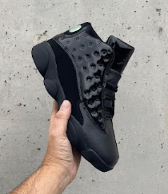 JORDAN 13 NEGRAS