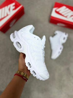 NIKE TN BLANCA